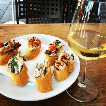 Buffet Sandwich Club